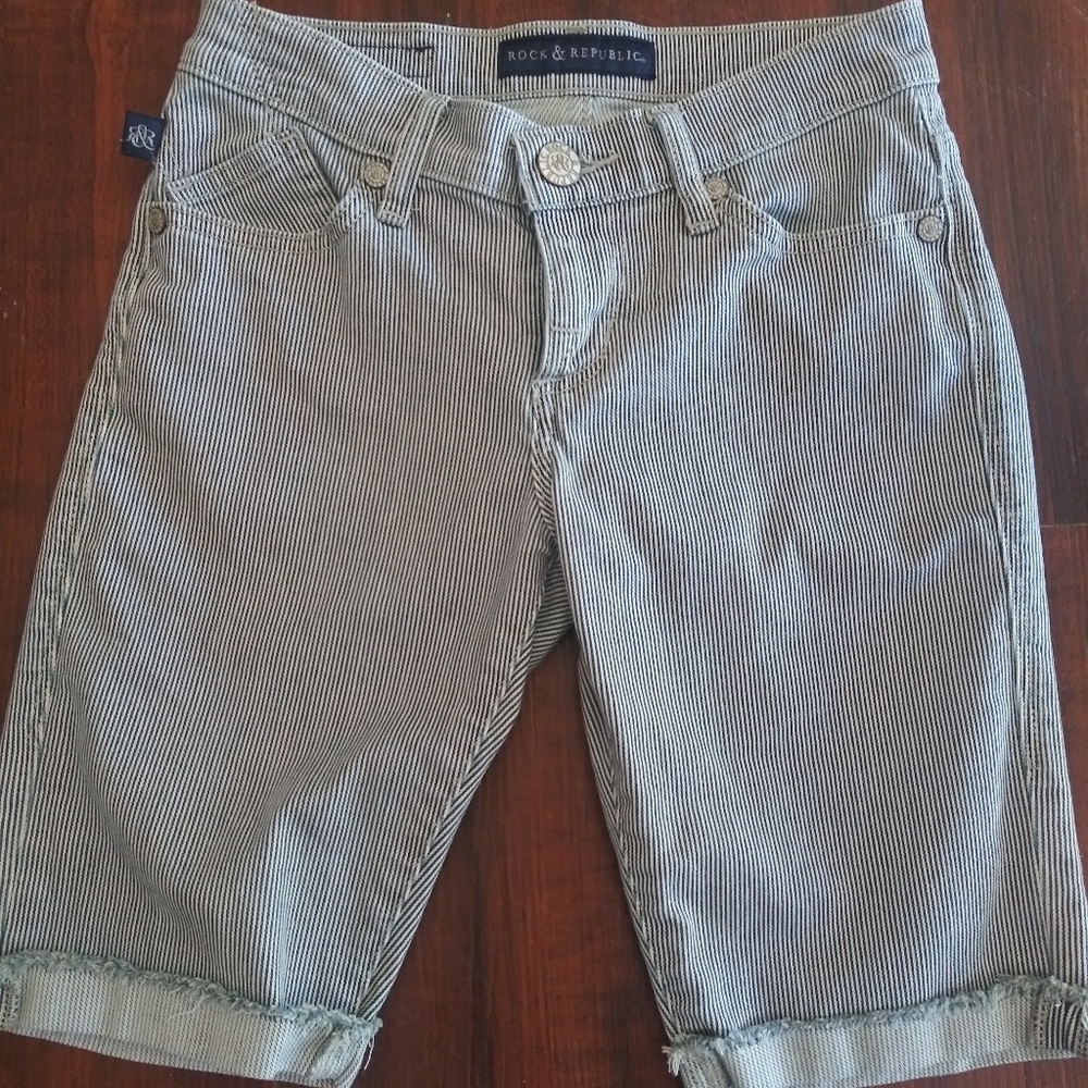 Women's Rock & Republic Coachella shorts striped